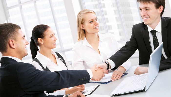 Dịch vụ tư vấn tài chính ADAC giúp khách hàng biến rủi ro thành cơ hội.